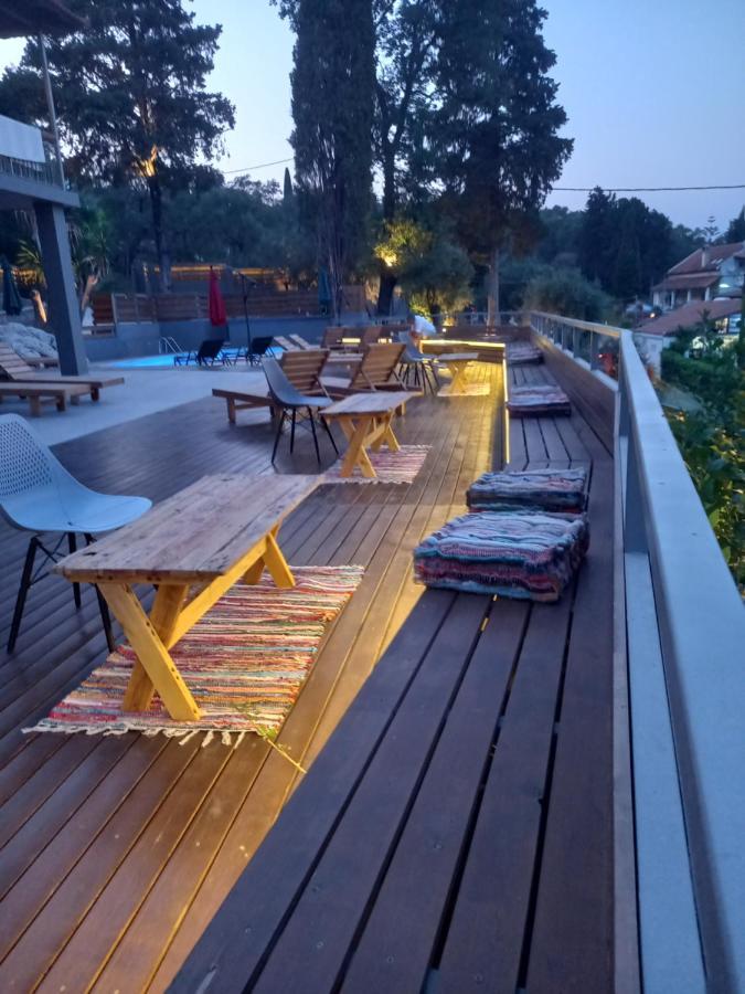 Seven Keys Luxury Suites Achílleion Zewnętrze zdjęcie